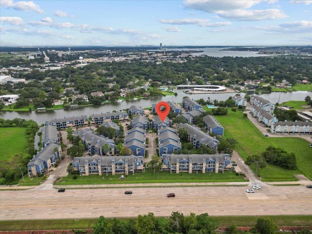 18515 Egret Bay Boulevard 1101, Webster, TX 77058