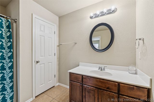 10709 N 153rd East Avenue, Owasso, OK 74055