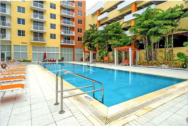 2775 NE 187th St 225, Aventura, FL 33180