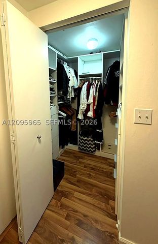 2775 NE 187th St 225, Aventura, FL 33180
