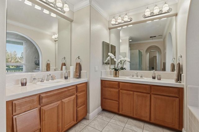 480 Winter Creek Way, Morgan Hill, CA 95037