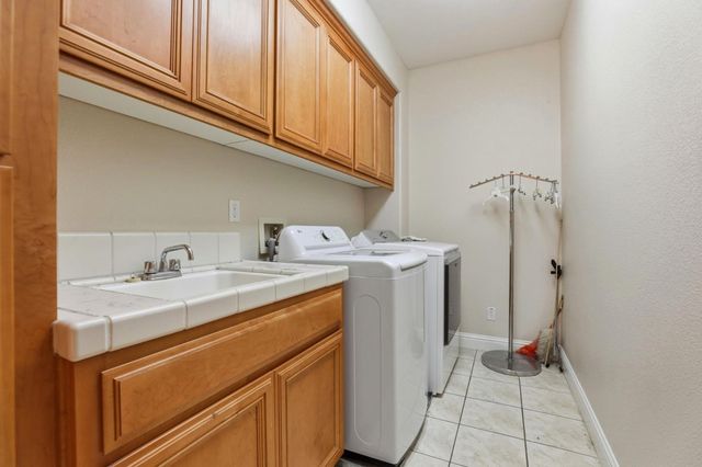 480 Winter Creek Way, Morgan Hill, CA 95037