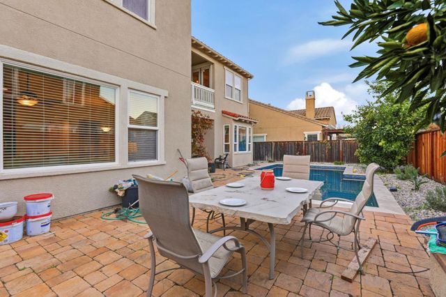 480 Winter Creek Way, Morgan Hill, CA 95037