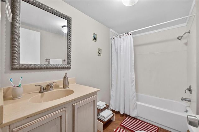 218 Bargerr Street, Garland, TX 75040