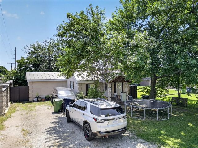 218 Bargerr Street, Garland, TX 75040