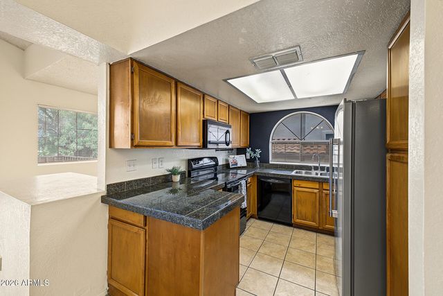 839 S WESTWOOD -- 273, Mesa, AZ 85210