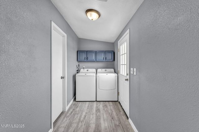 3035 4th Street, Silver Springs, NV 89429