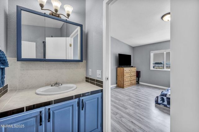 3035 4th Street, Silver Springs, NV 89429