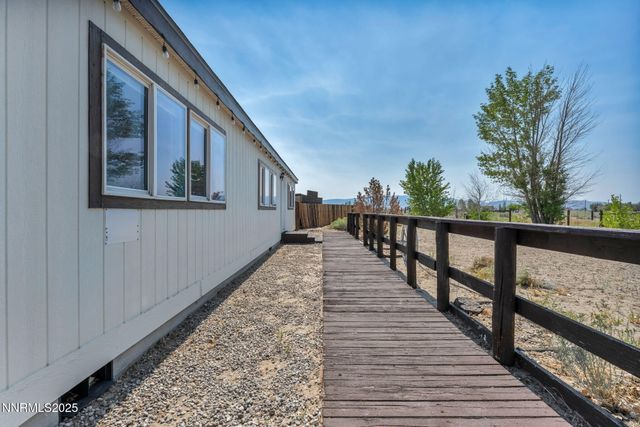 3035 4th Street, Silver Springs, NV 89429