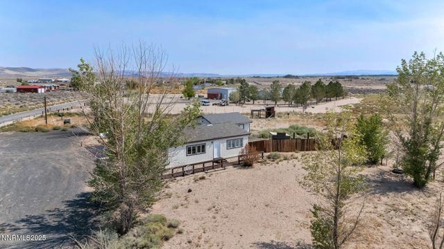 3035 4th Street, Silver Springs, NV 89429