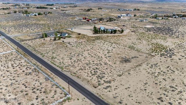 3035 4th Street, Silver Springs, NV 89429