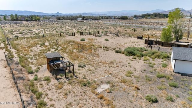 3035 4th Street, Silver Springs, NV 89429