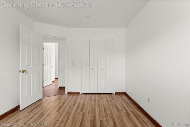 10161 Nancys Boulevard 92, Grosse Ile Township, MI 48138