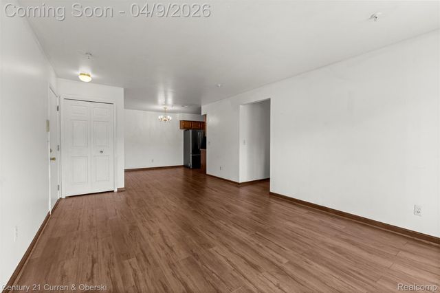 10161 Nancys Boulevard 92, Grosse Ile Township, MI 48138