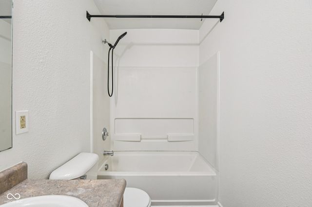 10881 Mansfield Way, Ingalls, IN 46048