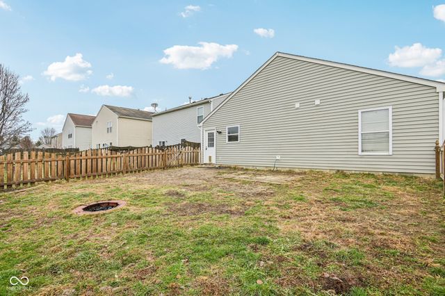 10881 Mansfield Way, Ingalls, IN 46048