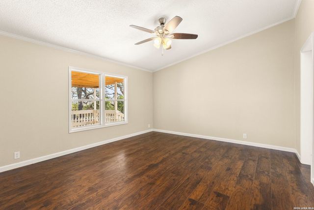 4551 chamberlain, Canyon Lake, TX 78133