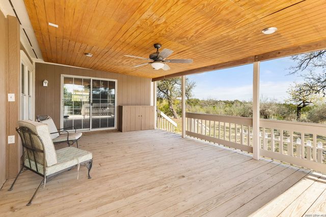 4551 chamberlain, Canyon Lake, TX 78133