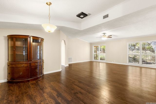 4551 chamberlain, Canyon Lake, TX 78133