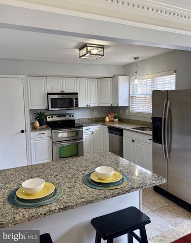 5825 WOOD POPPY CT, Burke, VA 22015