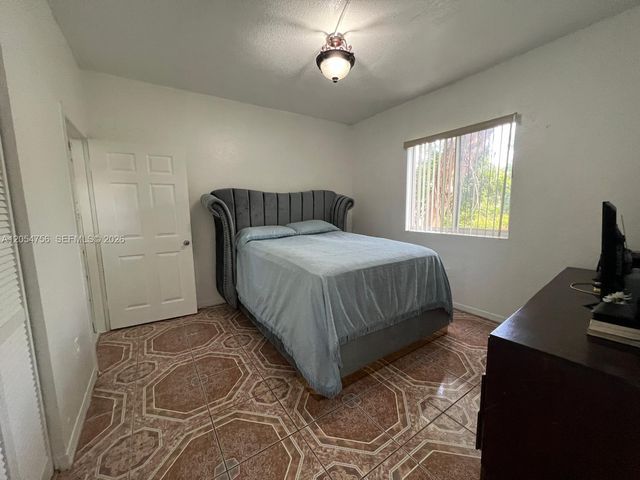 7516 NE 1st Avenue 203, Miami, FL 33138