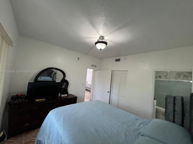 7516 NE 1st Avenue 203, Miami, FL 33138