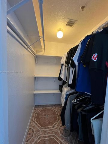 7516 NE 1st Avenue 203, Miami, FL 33138