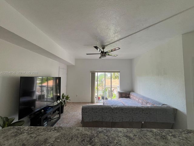 7516 NE 1st Avenue 203, Miami, FL 33138