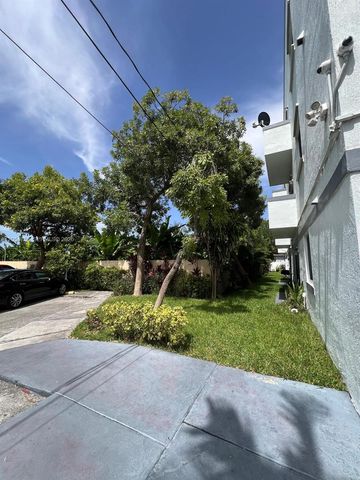 7516 NE 1st Avenue 203, Miami, FL 33138