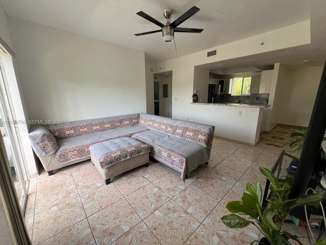 7516 NE 1st Avenue 203, Miami, FL 33138