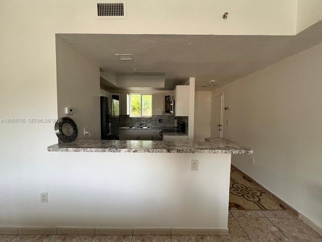 7516 NE 1st Avenue 203, Miami, FL 33138
