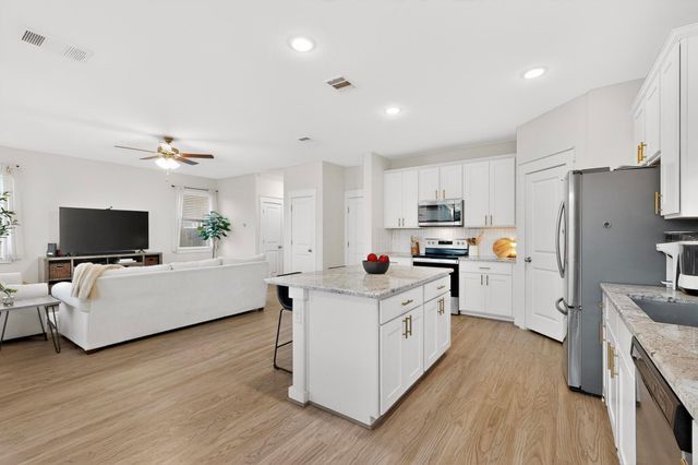 639 Pheasant Hill LN, Georgetown, TX 78628