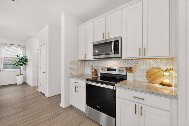 639 Pheasant Hill LN, Georgetown, TX 78628