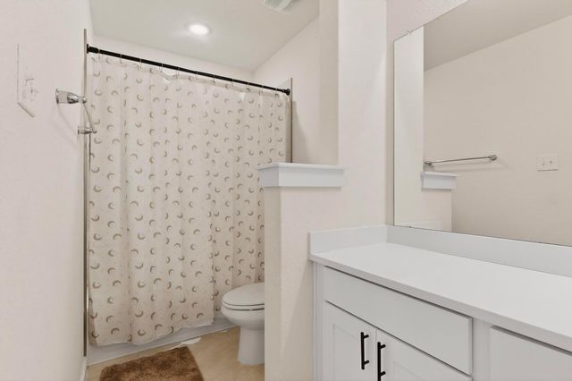 639 Pheasant Hill LN, Georgetown, TX 78628