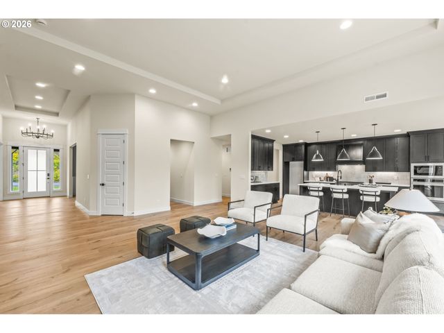 1815 Ne 196th Ave, Vancouver, WA 98684