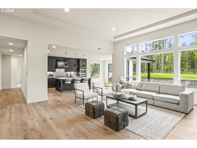 1815 Ne 196th Ave, Vancouver, WA 98684