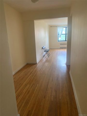 144-54 Sanford Avenue 38, Flushing, NY 11355