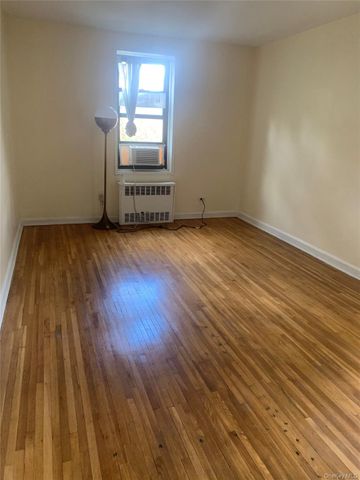 144-54 Sanford Avenue 38, Flushing, NY 11355
