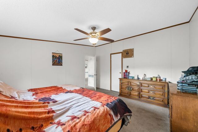 197 Old Homestead Rd, Big Sandy, TN 38221