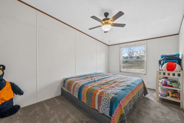 197 Old Homestead Rd, Big Sandy, TN 38221