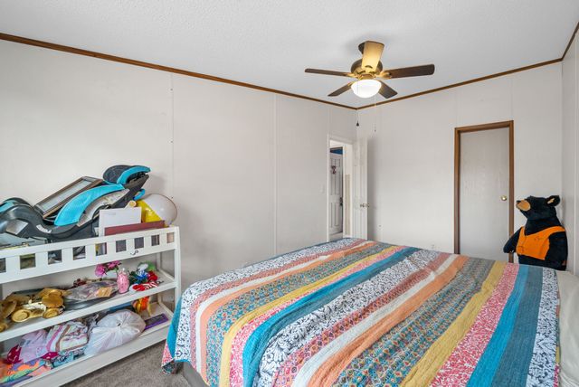 197 Old Homestead Rd, Big Sandy, TN 38221