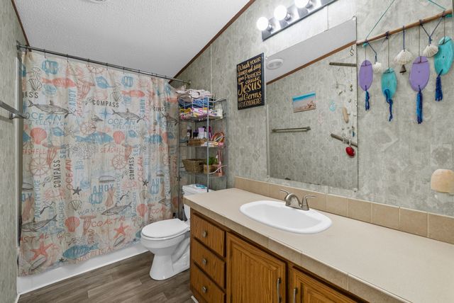 197 Old Homestead Rd, Big Sandy, TN 38221