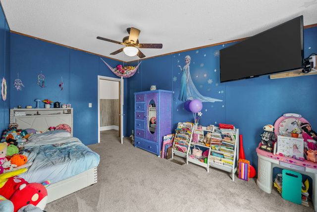 197 Old Homestead Rd, Big Sandy, TN 38221