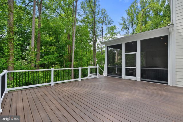2305 STRYKER AVE, Vienna, VA 22181