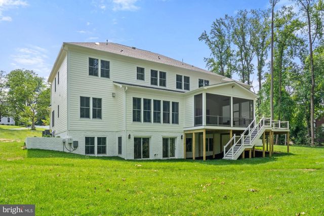 2305 STRYKER AVE, Vienna, VA 22181