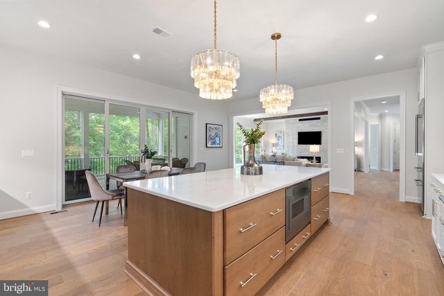 2305 STRYKER AVE, Vienna, VA 22181