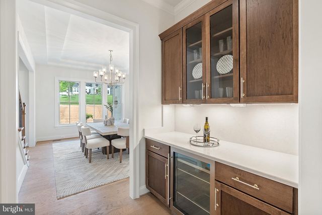 2305 STRYKER AVE, Vienna, VA 22181