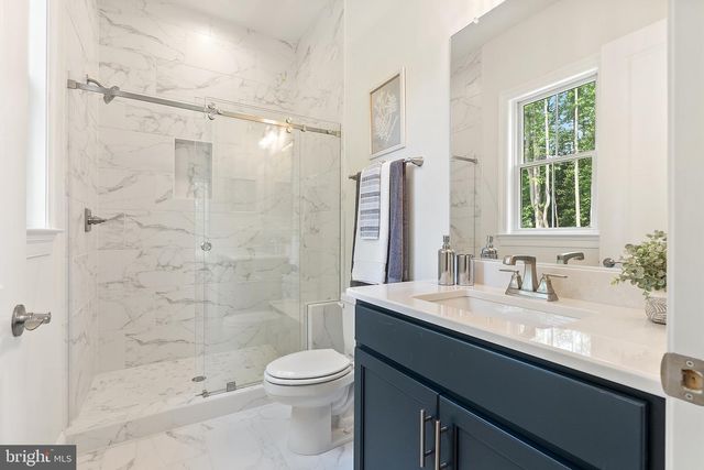 2305 STRYKER AVE, Vienna, VA 22181