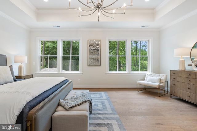 2305 STRYKER AVE, Vienna, VA 22181