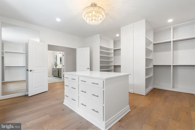 2305 STRYKER AVE, Vienna, VA 22181